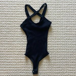 Lulus black ribbed cross front bodysuit